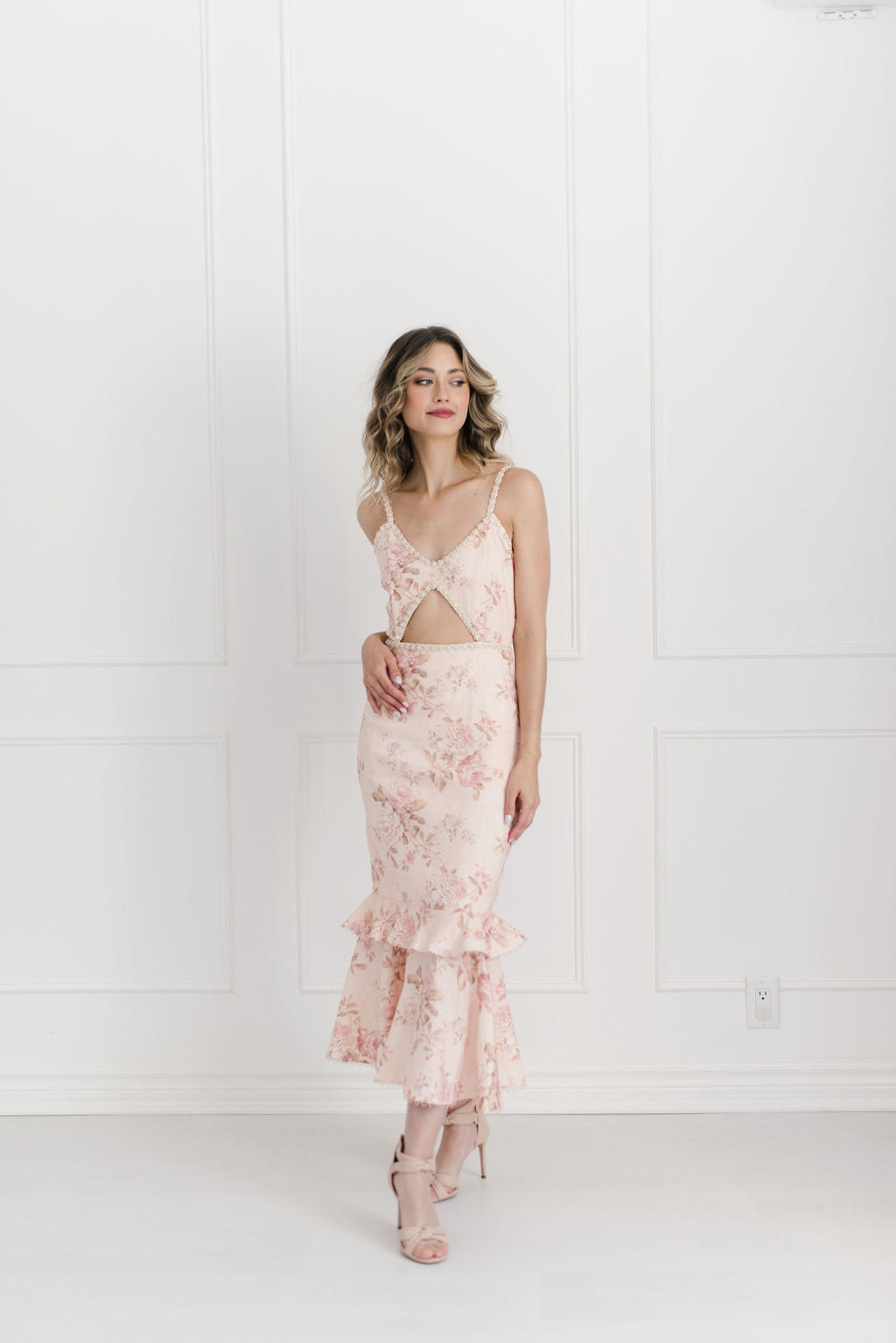 V. Chapman Luna Midi Dress - Peach Tapestry