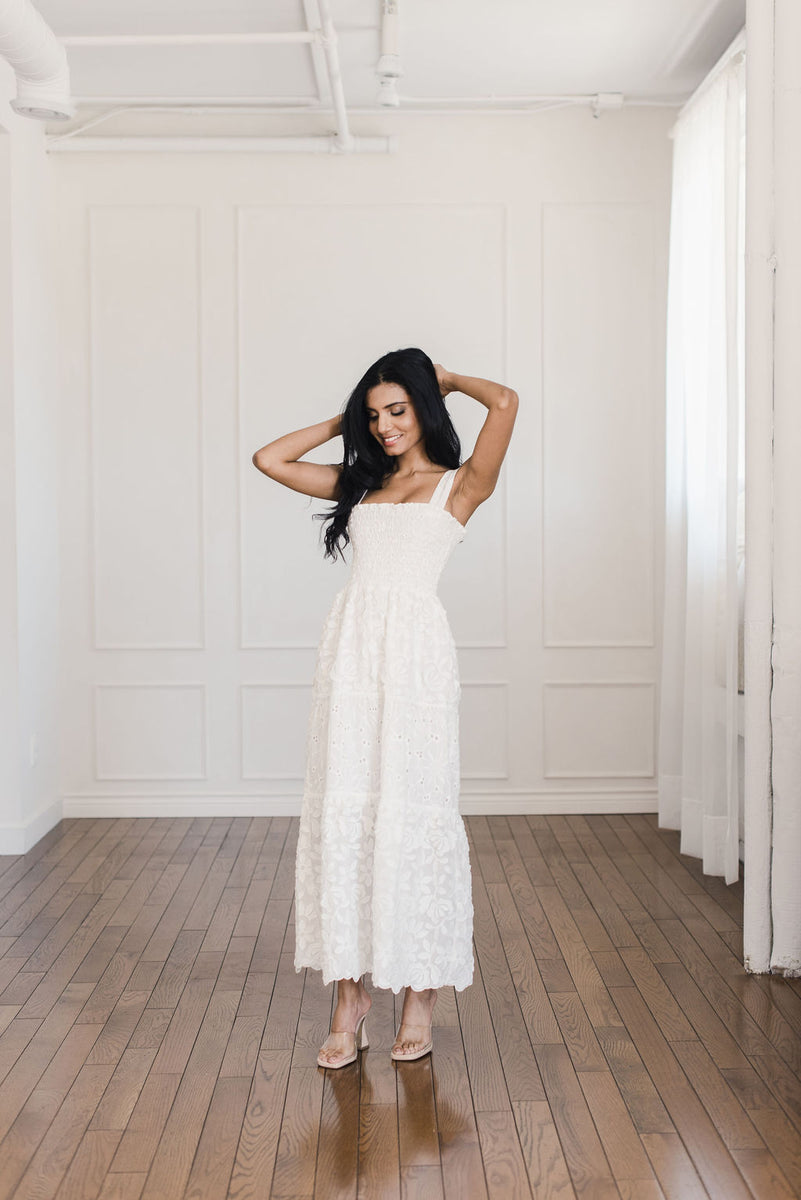 TheAfterwhiteWaimariCruzDress4