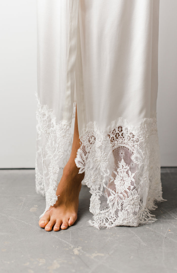 Grace Long Bridal Robe - Daphne Newman Design